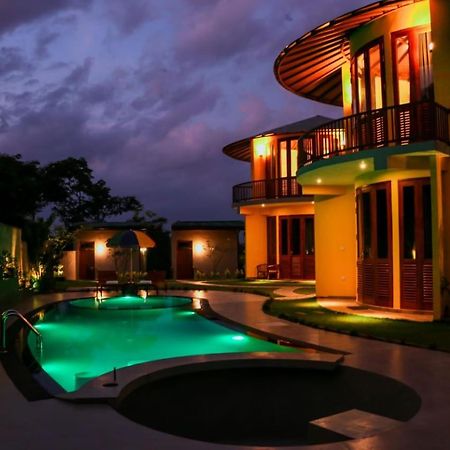 Senu Lagoon Villa Tangalle Buitenkant foto
