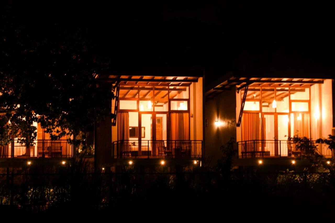 Senu Lagoon Villa Tangalle Buitenkant foto