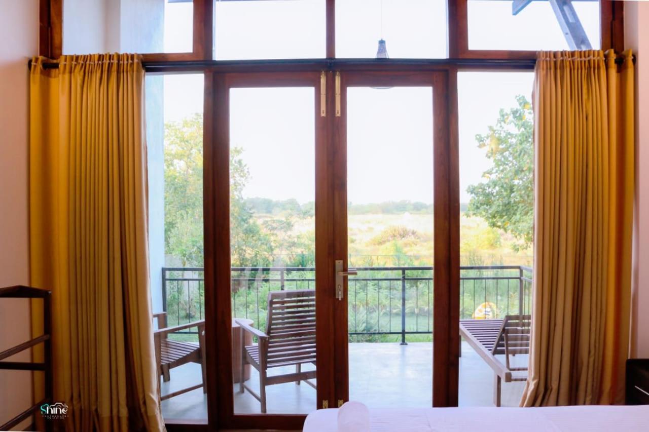 Senu Lagoon Villa Tangalle Buitenkant foto