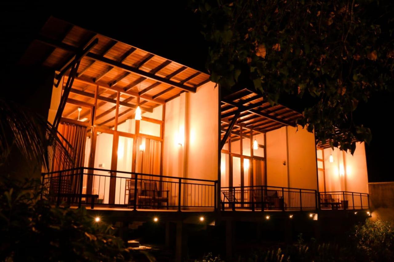 Senu Lagoon Villa Tangalle Buitenkant foto