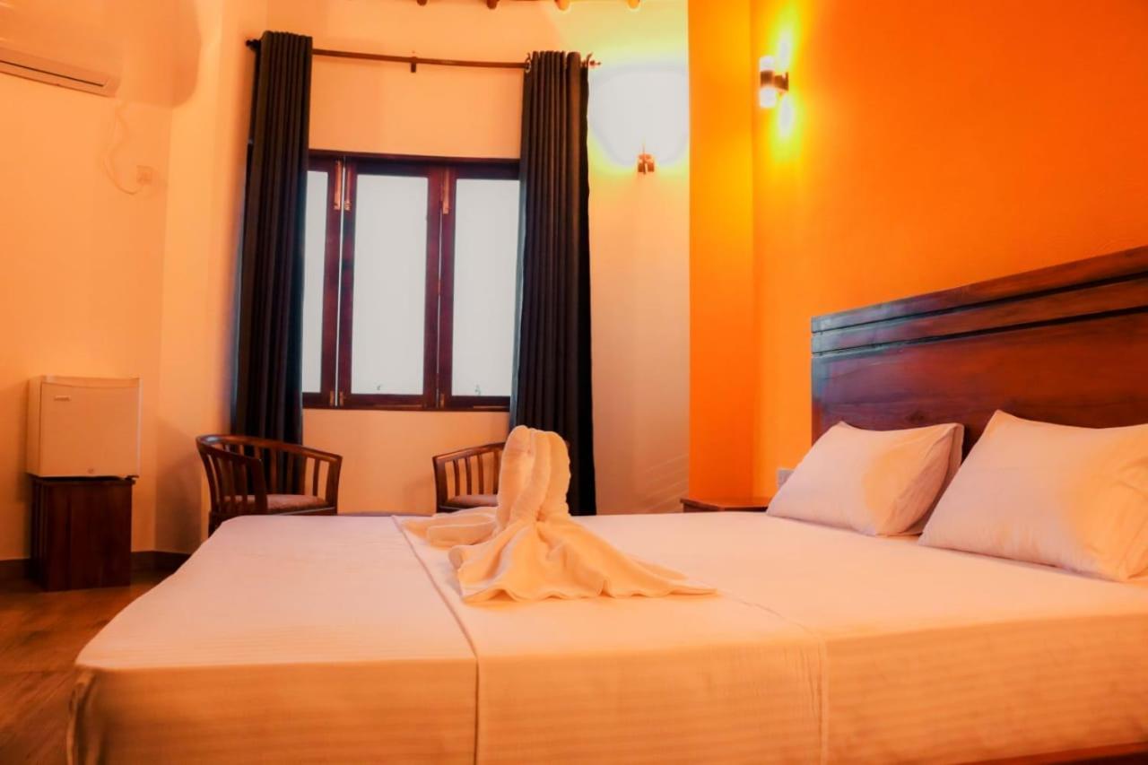 Senu Lagoon Villa Tangalle Buitenkant foto